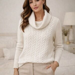 Kinross Cashmere Cowl Neck Cable Knit Sweater Cream White 100% Cashmere Large